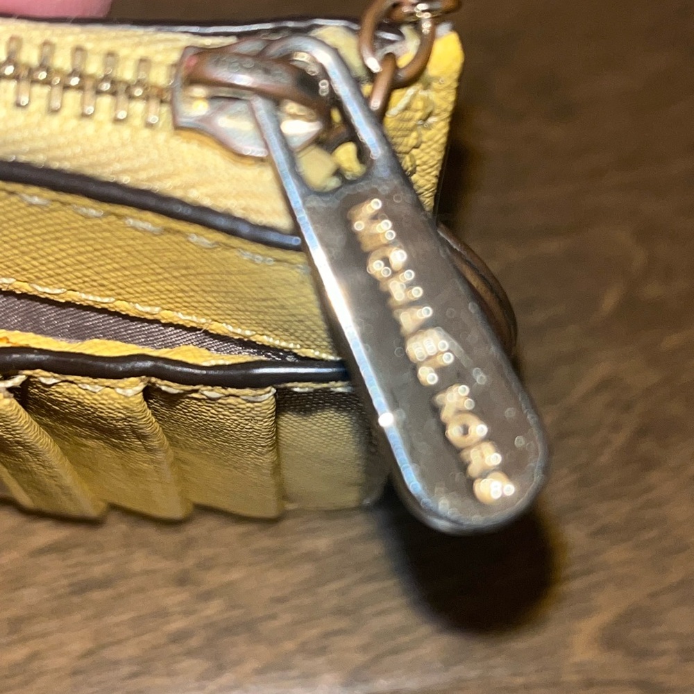 Michael Kors Jet Set Travel Coin Pouch with ID & Key Holder Wallet - Picture 5 of 9